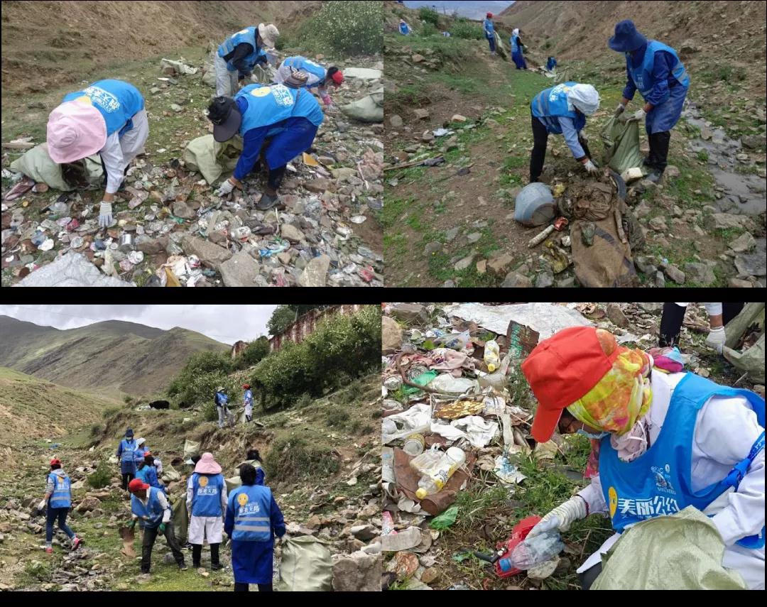 图13（美丽公约的志愿者在山上捡拾垃圾）.jpg