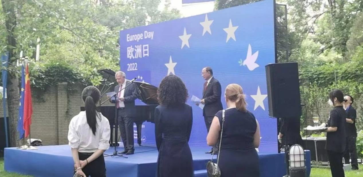 中国绿发会应邀出席欧盟驻华代表团举办的“欧洲日”招待会1.png